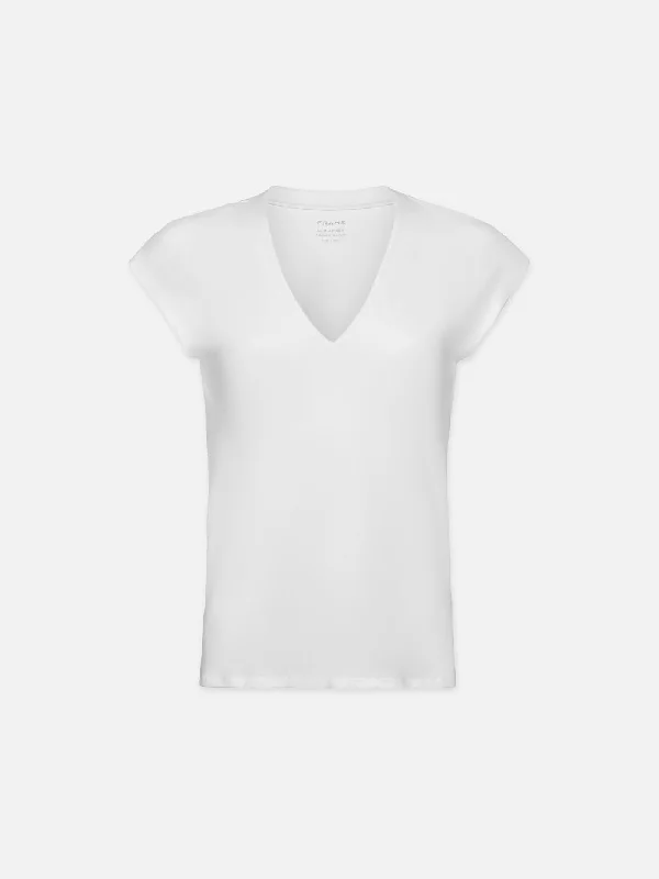 Le Mid Rise V Neck Tee -- Blanc