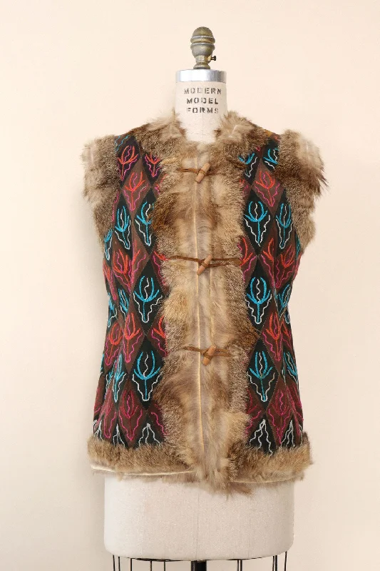 Embroidered Suede Fur Trim Vest S/M